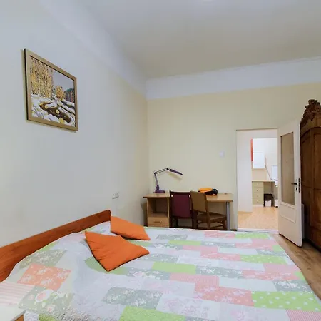 Quiet City Centre One Room Apartment 15A Apartment Riga