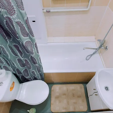 Quiet City Centre One Room Apartment 15A * Riga