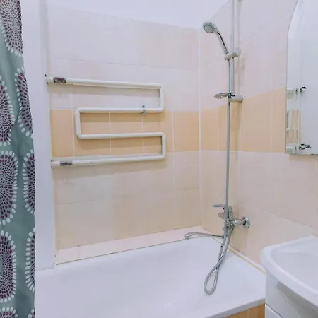 Quiet City Centre One Room Apartment 15A Riga