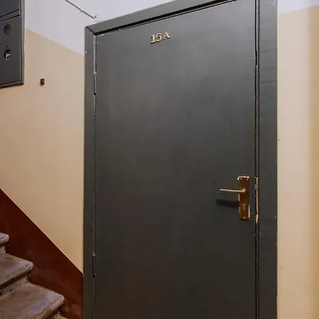 Quiet City Centre One Room Apartment 15A Riga